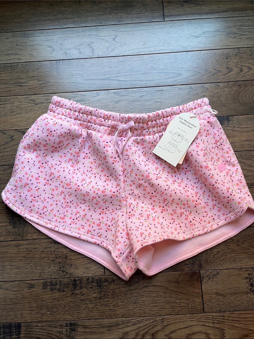 Blogilates marshmallow dolphin pink floral short girls size XXL 16/18 new